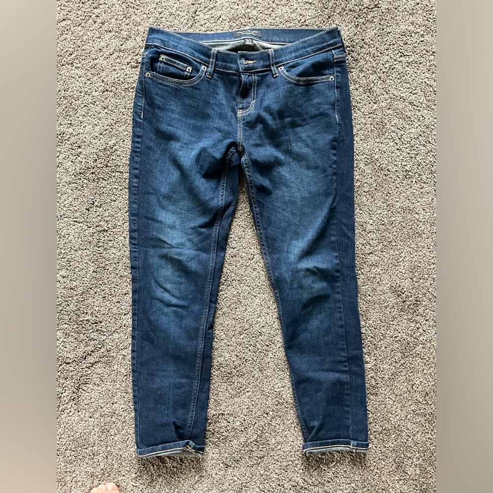 Banana Republic Size 26/2 Straight Legged Girlfriend Medium Wash Jean